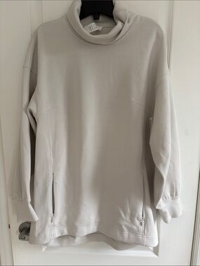 lululemon athletica Sweater - Light Taupe